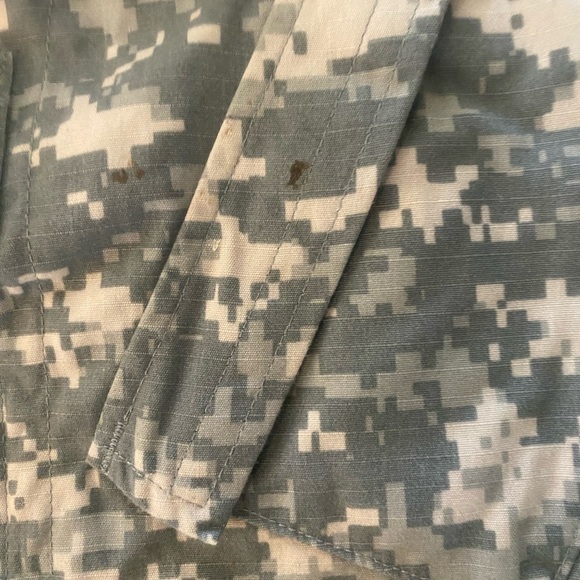 US Army Vintage digital Camo Combat Jacket small short - Picture 6 of 6